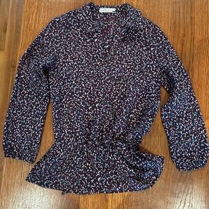 Tory Burch Pleated Detail Shirt – Style 163363100 – Size 2 (see all photos)